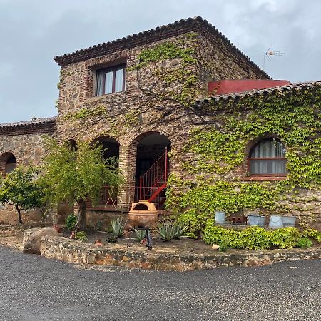 Casas Rurales Monasterio De Rocamador Almendral Dış mekan fotoğraf