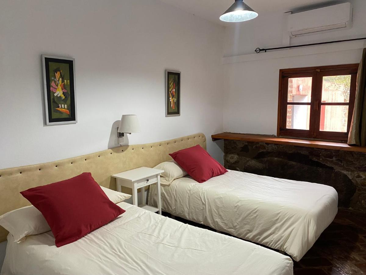 Casas Rurales Monasterio De Rocamador Almendral Dış mekan fotoğraf